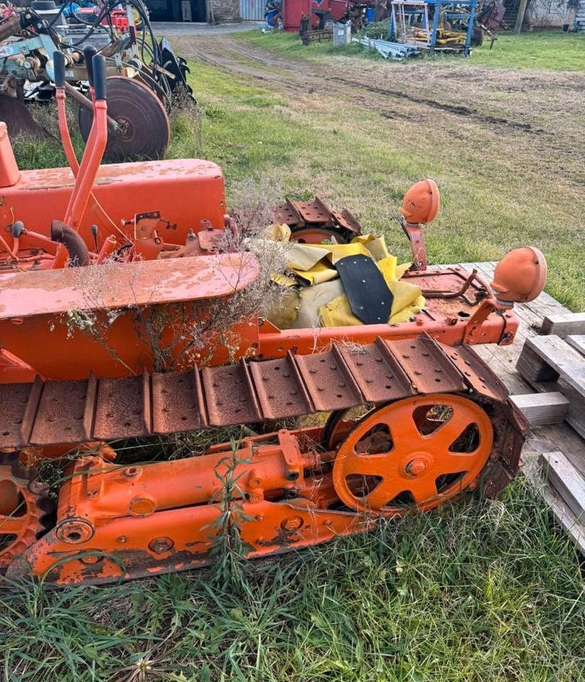 Fiat 352 - Traktor: slika 1 Fiat 352 - Traktor: slika 1