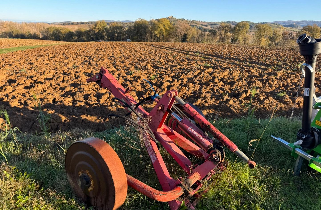 - Građevinska oprema, Prikolica: slika 1 - Građevinska oprema, Prikolica: slika 1