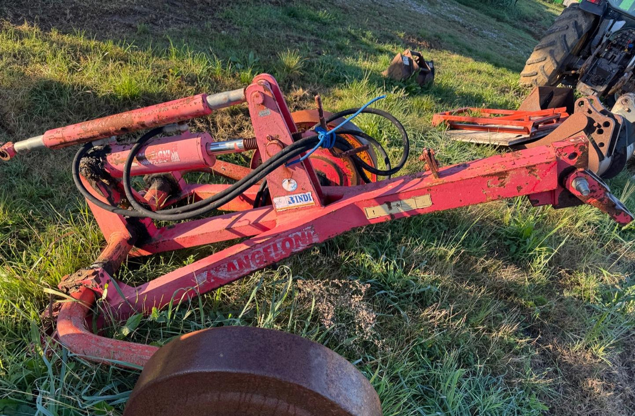 - Građevinska oprema, Prikolica: slika 2 - Građevinska oprema, Prikolica: slika 2