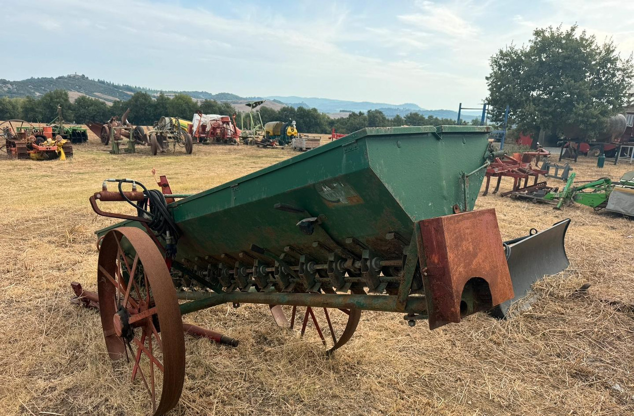 Seminatrice - Oprema za setvu: slika 3 Seminatrice - Oprema za setvu: slika 3