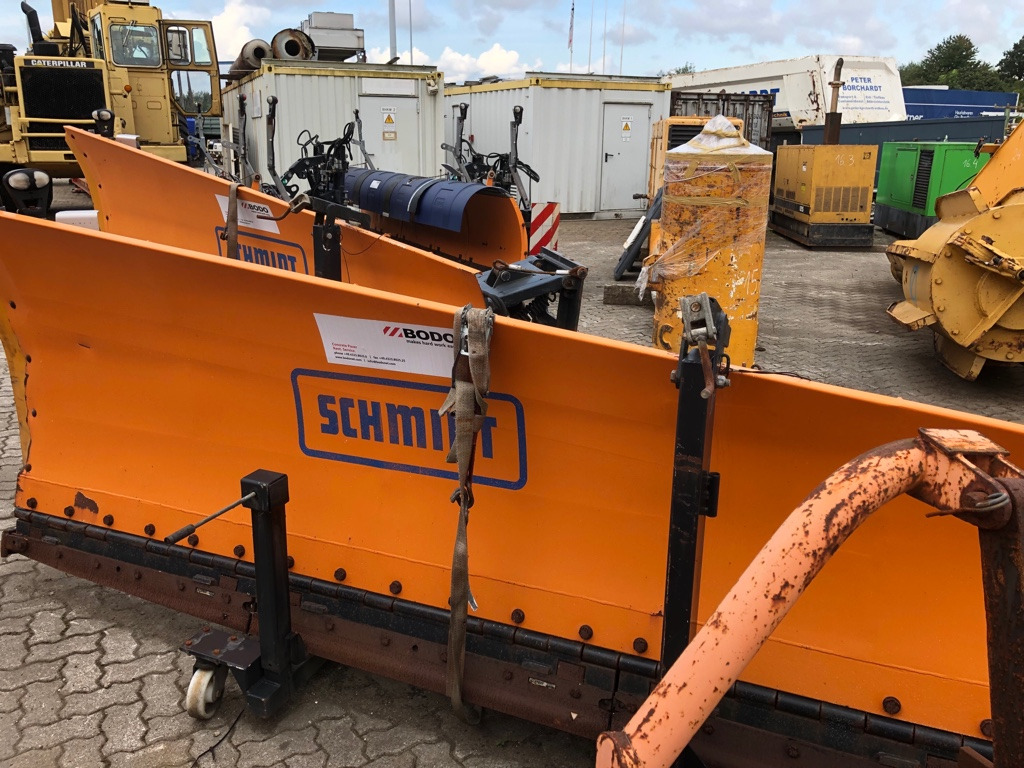 SCHMIDT Side snow plow CPS 5.3 - Ventilator za sneg za Kamion: slika 4 SCHMIDT Side snow plow CPS 5.3 - Ventilator za sneg za Kamion: slika 4