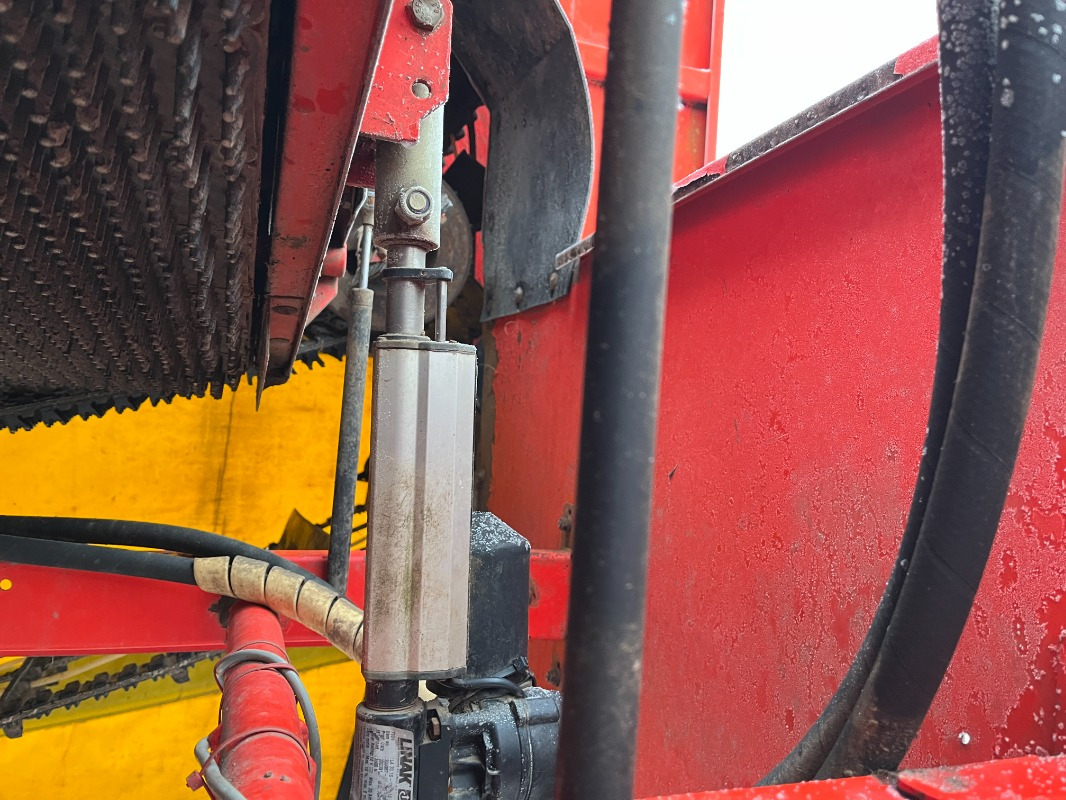 Grimme SE 75-40-UB - Kombajn: slika 5 Grimme SE 75-40-UB - Kombajn: slika 5