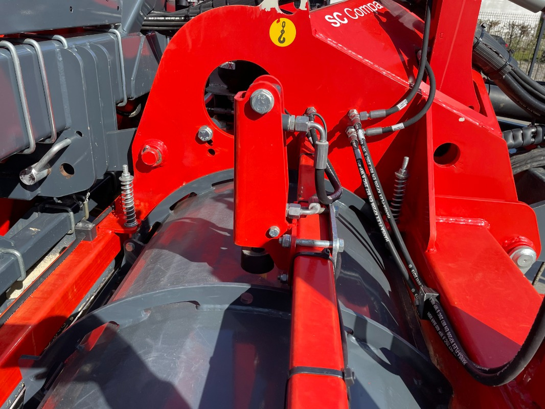 Dewulf CP 42 Trailed SC Compact - Kombajn: slika 2 Dewulf CP 42 Trailed SC Compact - Kombajn: slika 2