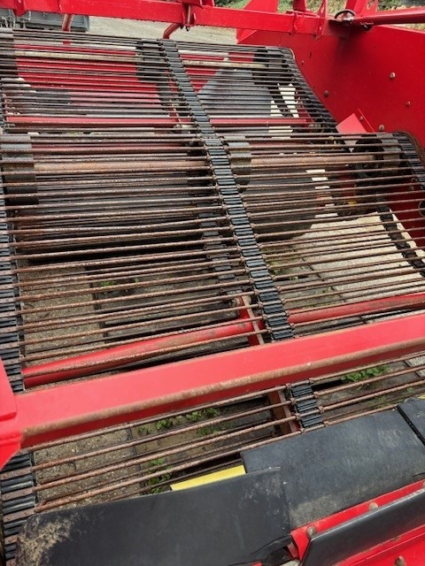 Grimme WV 165 - Kombajn za grožđe: slika 2 Grimme WV 165 - Kombajn za grožđe: slika 2