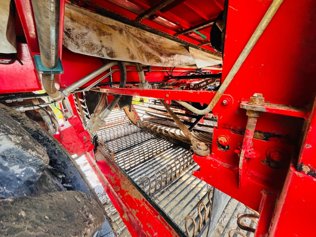 Kombajn Holmer T4-30: slika 13 Kombajn Holmer T4-30: slika 13