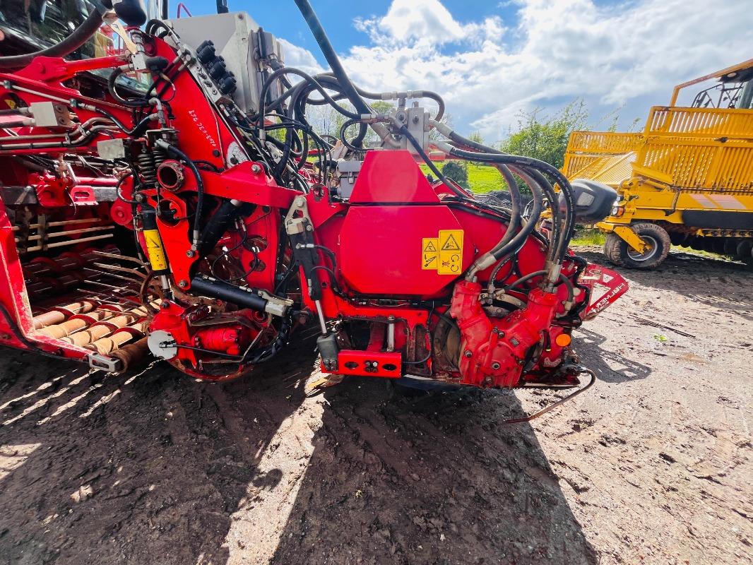 Kombajn Holmer T4-30: slika 29 Kombajn Holmer T4-30: slika 29