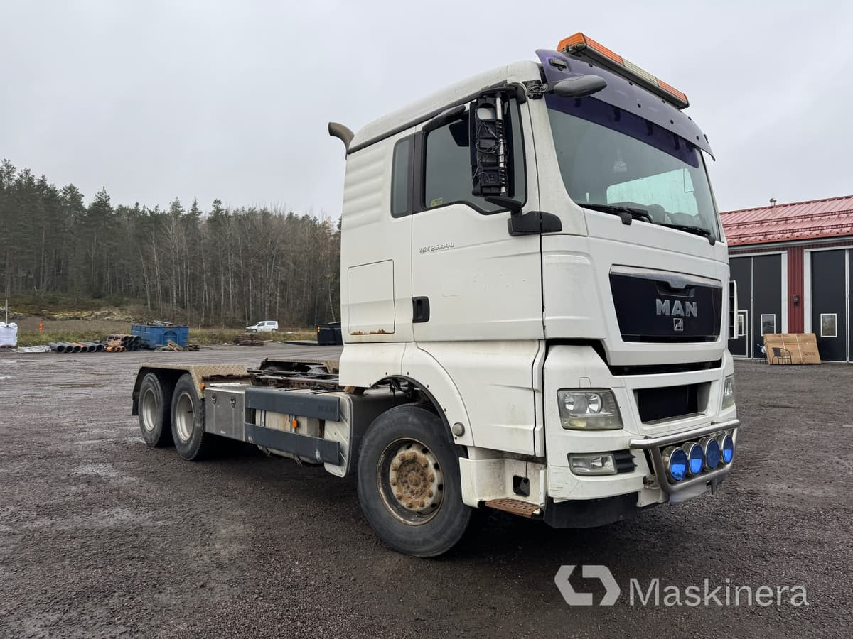 Dragbil Man TGX 26.440 6X4 BL - Kamion sa golom šasijom i zatvorenom kabinom: slika 3 Dragbil Man TGX 26.440 6X4 BL - Kamion sa golom šasijom i zatvorenom kabinom: slika 3