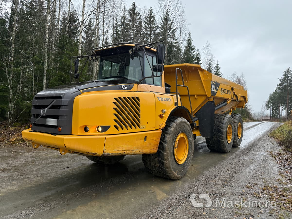 Dumper Volvo A25E 6x6 - Zglobni kiper: slika 1 Dumper Volvo A25E 6x6 - Zglobni kiper: slika 1