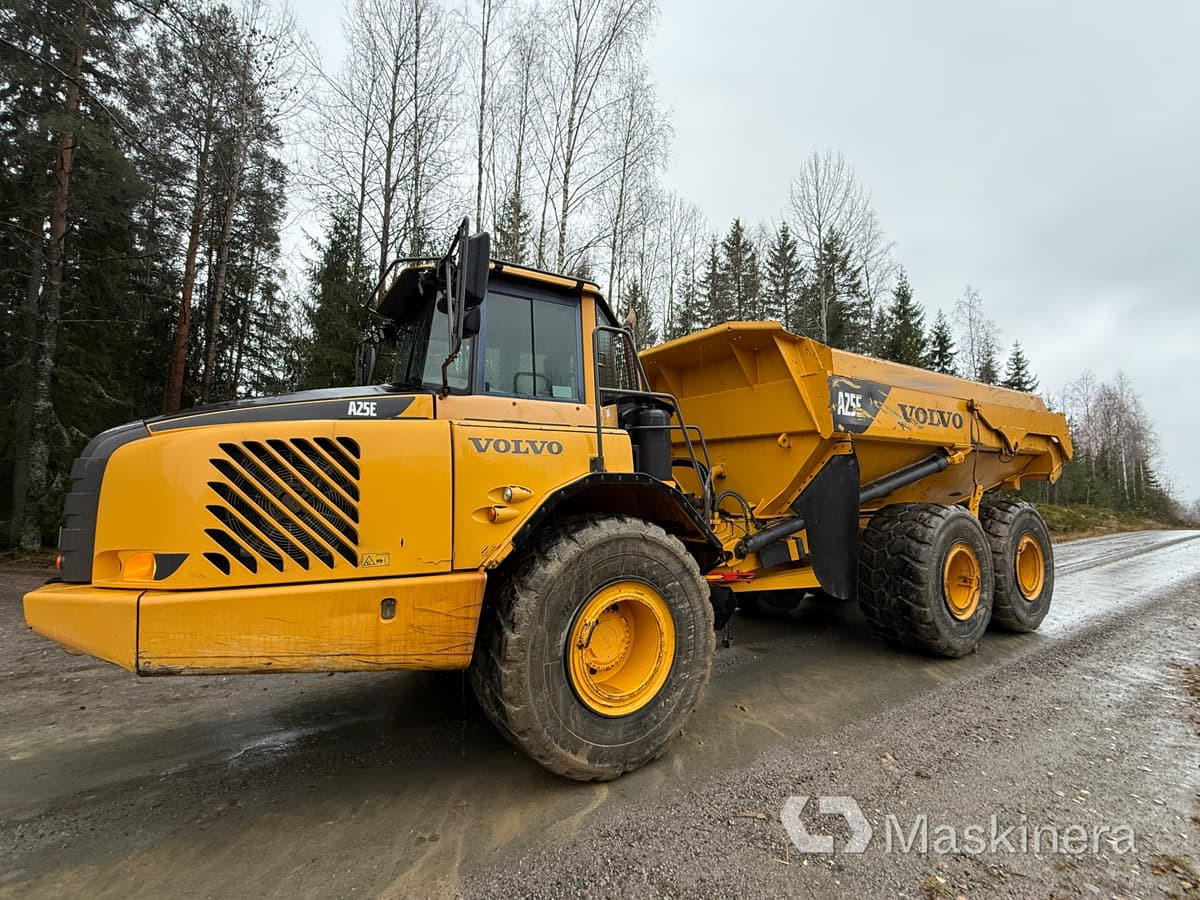 Dumper Volvo A25E 6x6 - Zglobni kiper: slika 2 Dumper Volvo A25E 6x6 - Zglobni kiper: slika 2
