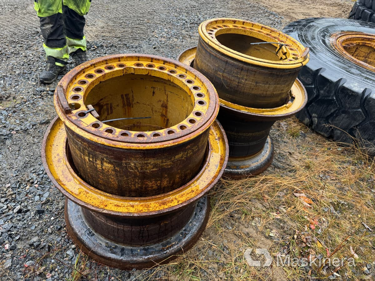 Fälgar, 25 tum - Felna za Građevinska mašina: slika 4 Fälgar, 25 tum - Felna za Građevinska mašina: slika 4