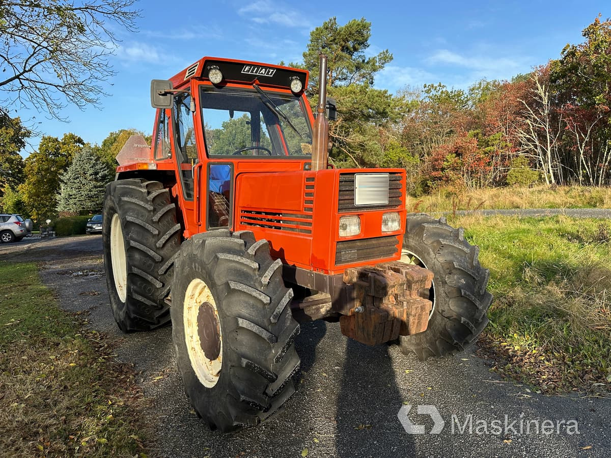 Fiat 880DT Traktor Fiat 880DT - Traktor: slika 1 Fiat 880DT Traktor Fiat 880DT - Traktor: slika 1