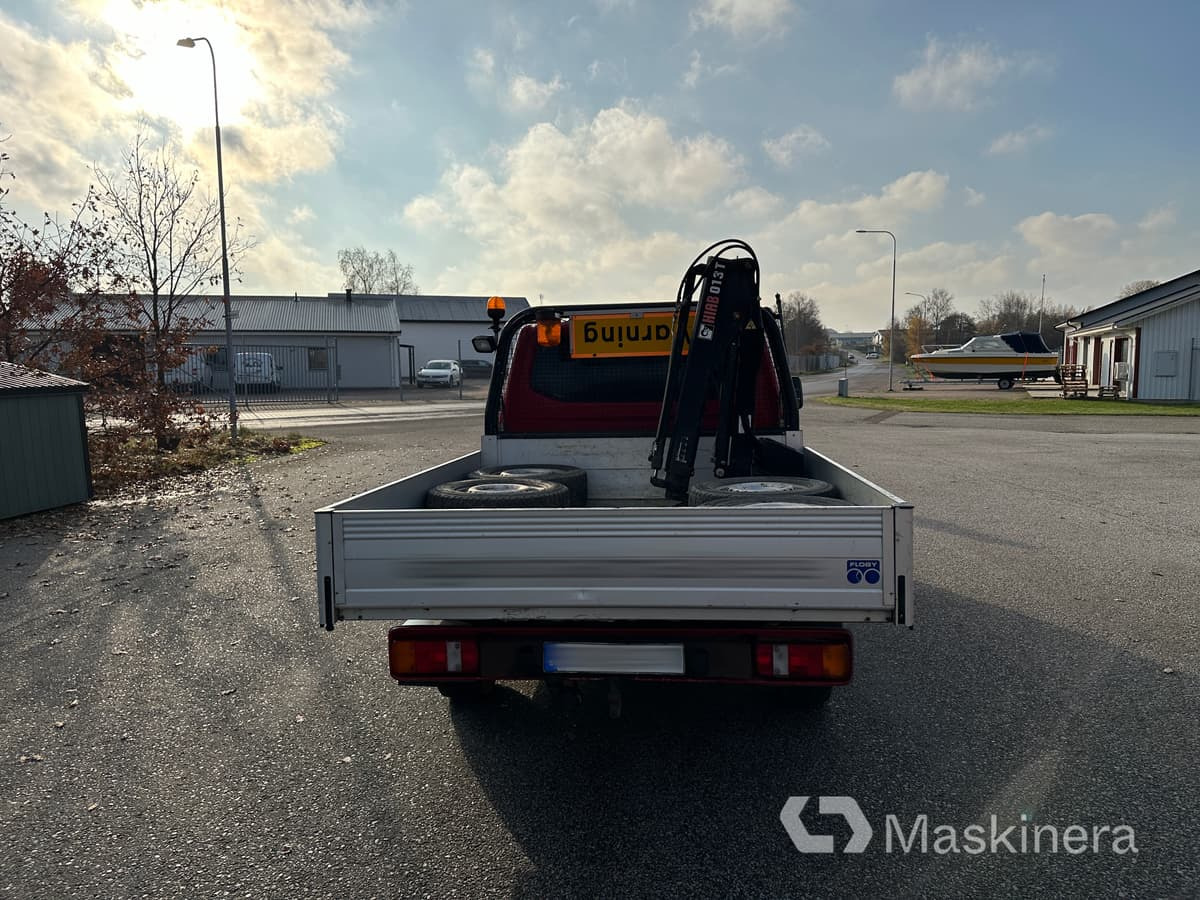 Flakbil Volkswagen Transporter T5 4wd + Kran - Mali kombi: slika 4 Flakbil Volkswagen Transporter T5 4wd + Kran - Mali kombi: slika 4