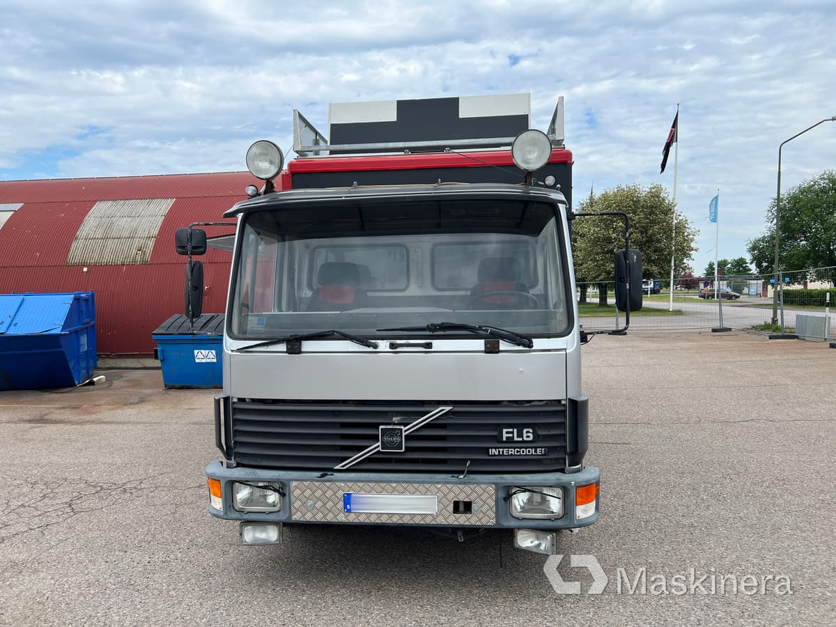 Foodtruck Volvo FL611 4X2 - Hrana kamion: slika 2 Foodtruck Volvo FL611 4X2 - Hrana kamion: slika 2