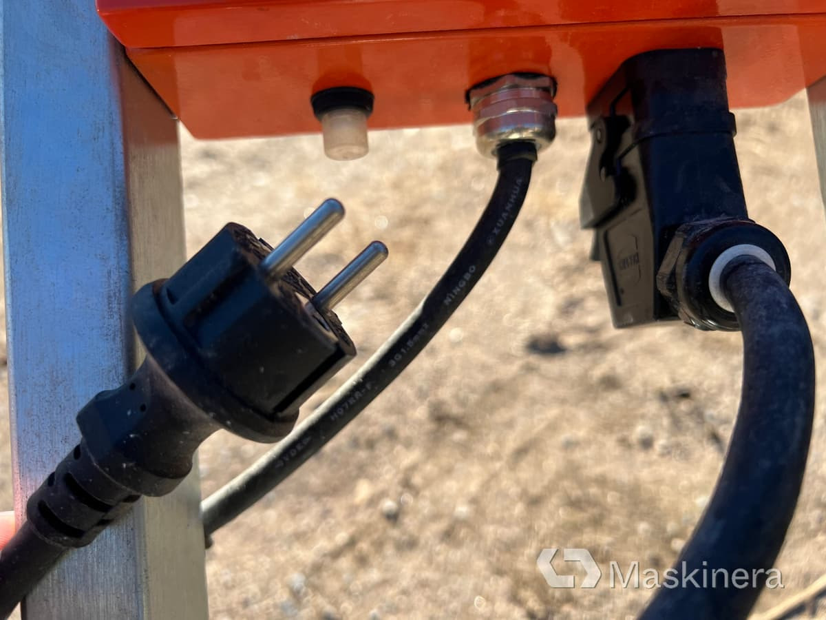 Golvslipmaskin Husqvarna PG 280 S - Građevinska oprema: slika 5 Golvslipmaskin Husqvarna PG 280 S - Građevinska oprema: slika 5