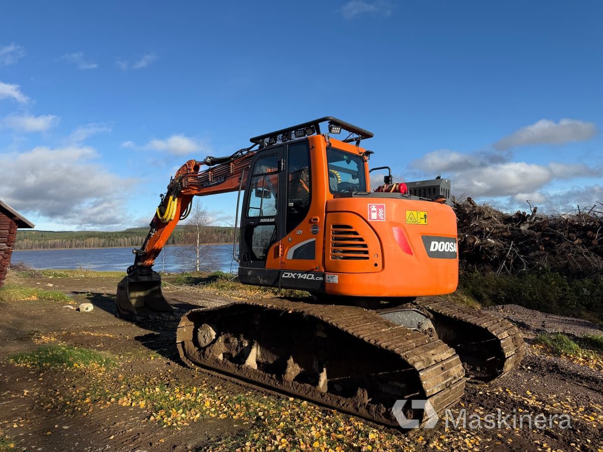 Grävmaskin Doosan DX140LCR-5 / Skördaraggregat 25RH - Bager guseničar: slika 3 Grävmaskin Doosan DX140LCR-5 / Skördaraggregat 25RH - Bager guseničar: slika 3