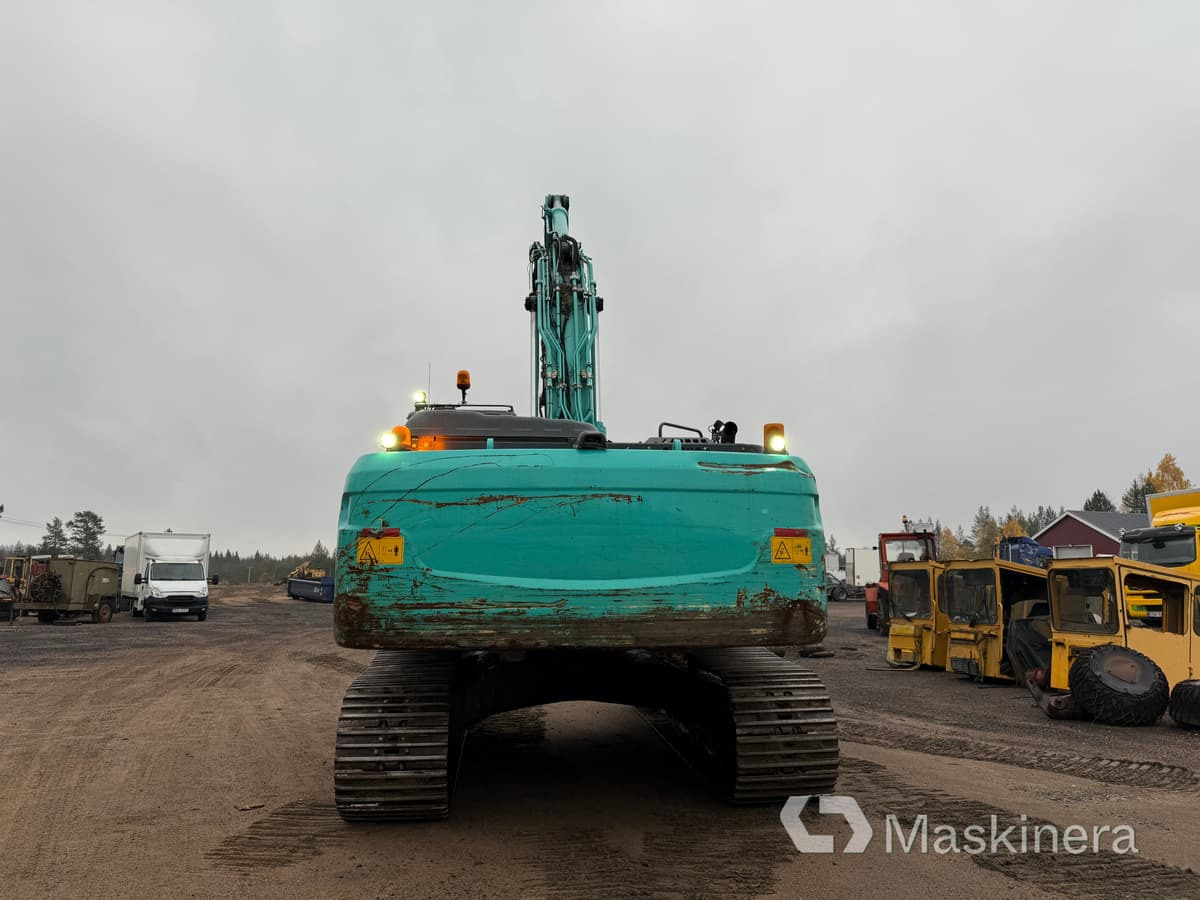 Grävmaskin Kobelco SK350LC-10 med stålsax - Bager guseničar: slika 4 Grävmaskin Kobelco SK350LC-10 med stålsax - Bager guseničar: slika 4