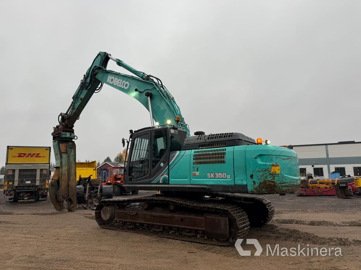 Grävmaskin Kobelco SK350LC-10 med stålsax - Bager guseničar: slika 3 Grävmaskin Kobelco SK350LC-10 med stålsax - Bager guseničar: slika 3