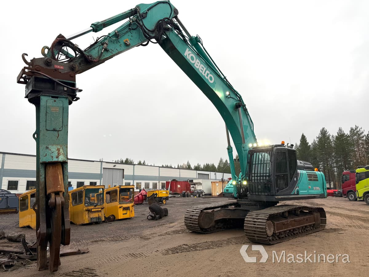 Grävmaskin Kobelco SK350LC-10 med stålsax - Bager guseničar: slika 1 Grävmaskin Kobelco SK350LC-10 med stålsax - Bager guseničar: slika 1