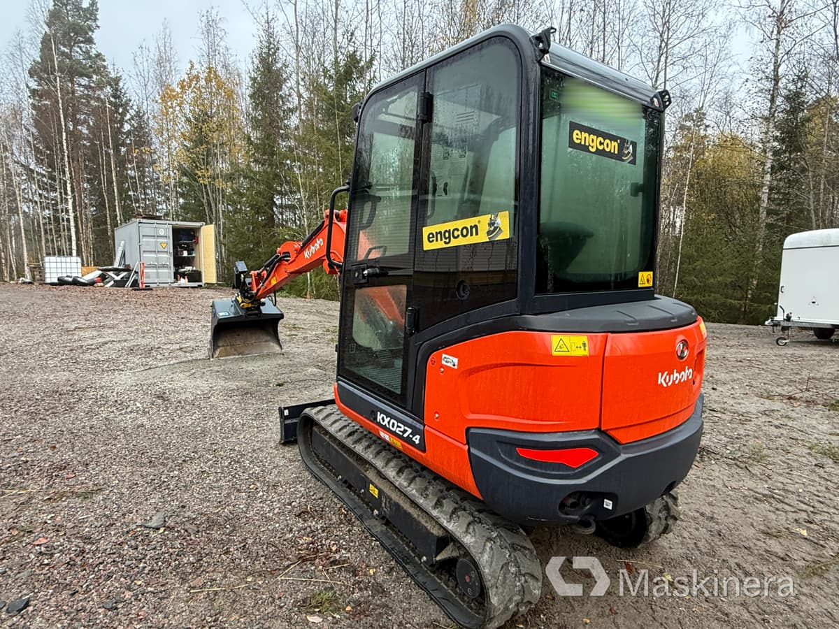 Grävmaskin Kubota KX027-4 med flera redskap - Bager guseničar: slika 4 Grävmaskin Kubota KX027-4 med flera redskap - Bager guseničar: slika 4