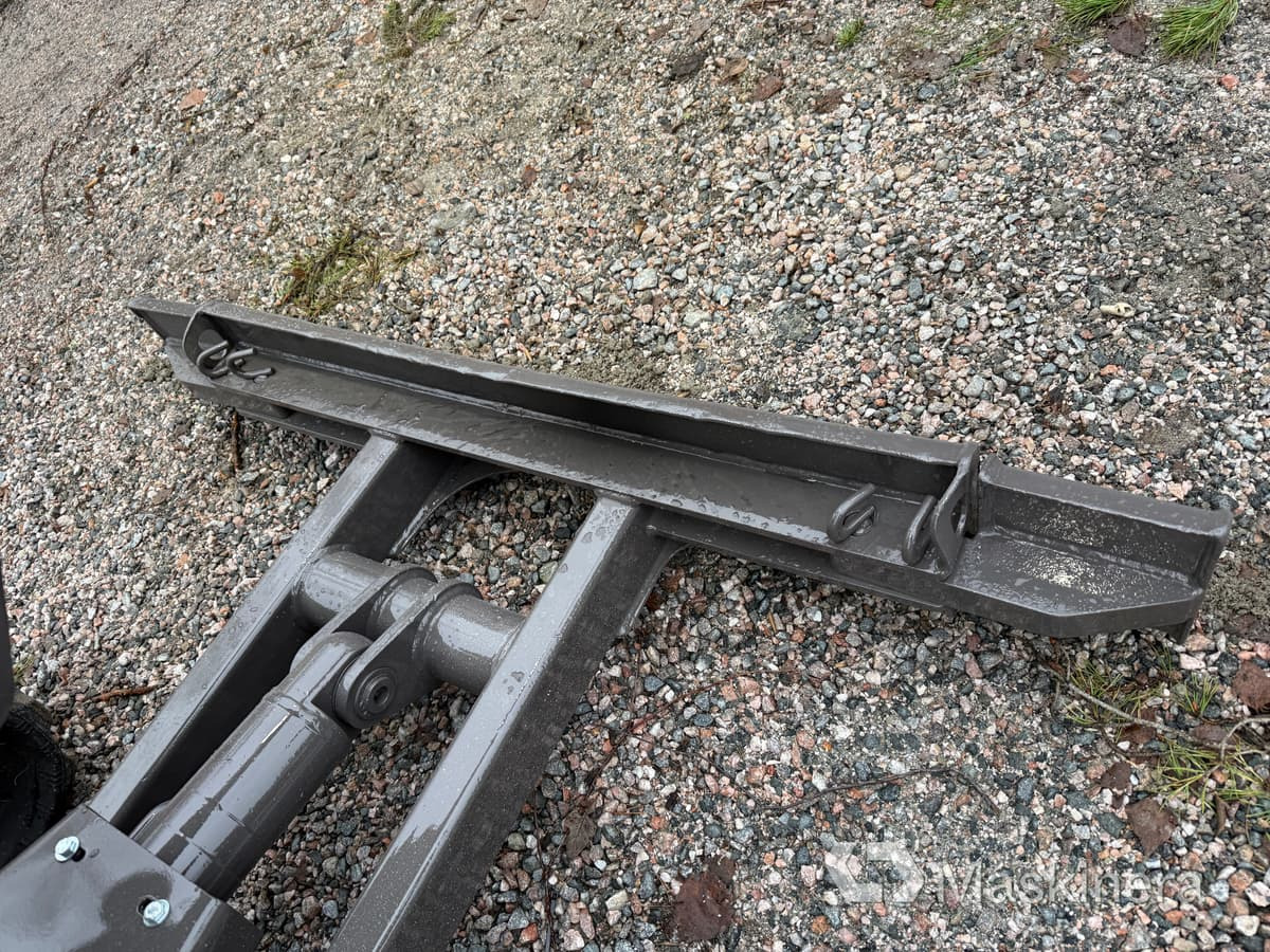 Bager guseničar Grävmaskin Volvo EC18C med redskap: slika 12