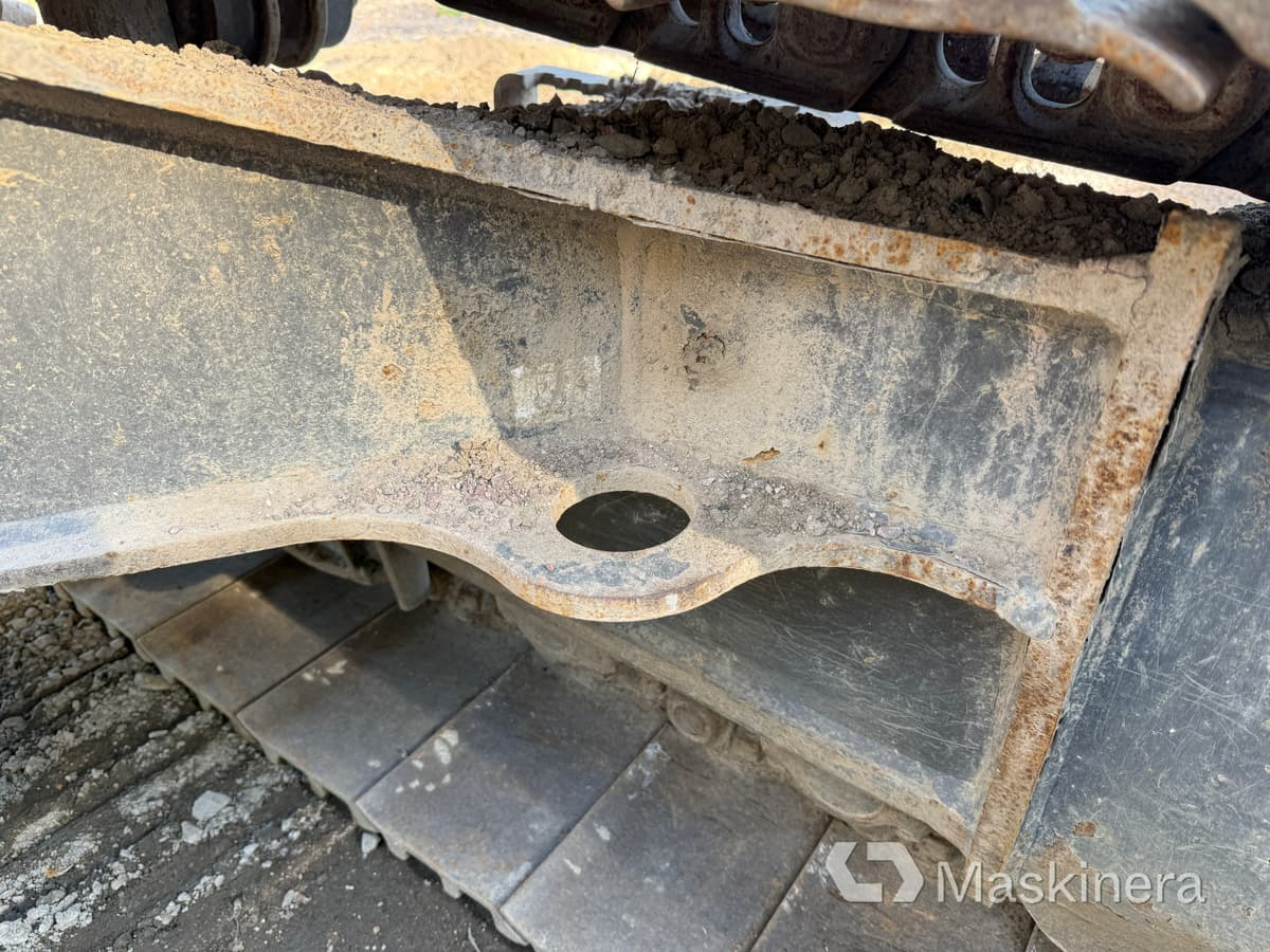 Bager guseničar Grävmaskin Volvo ECR235EL: slika 47