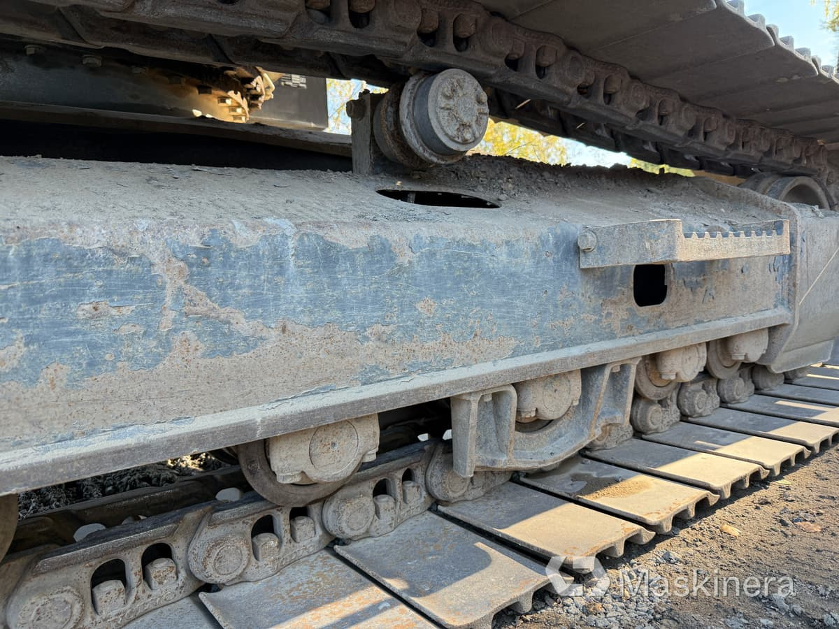 Bager guseničar Grävmaskin Volvo ECR235EL: slika 32