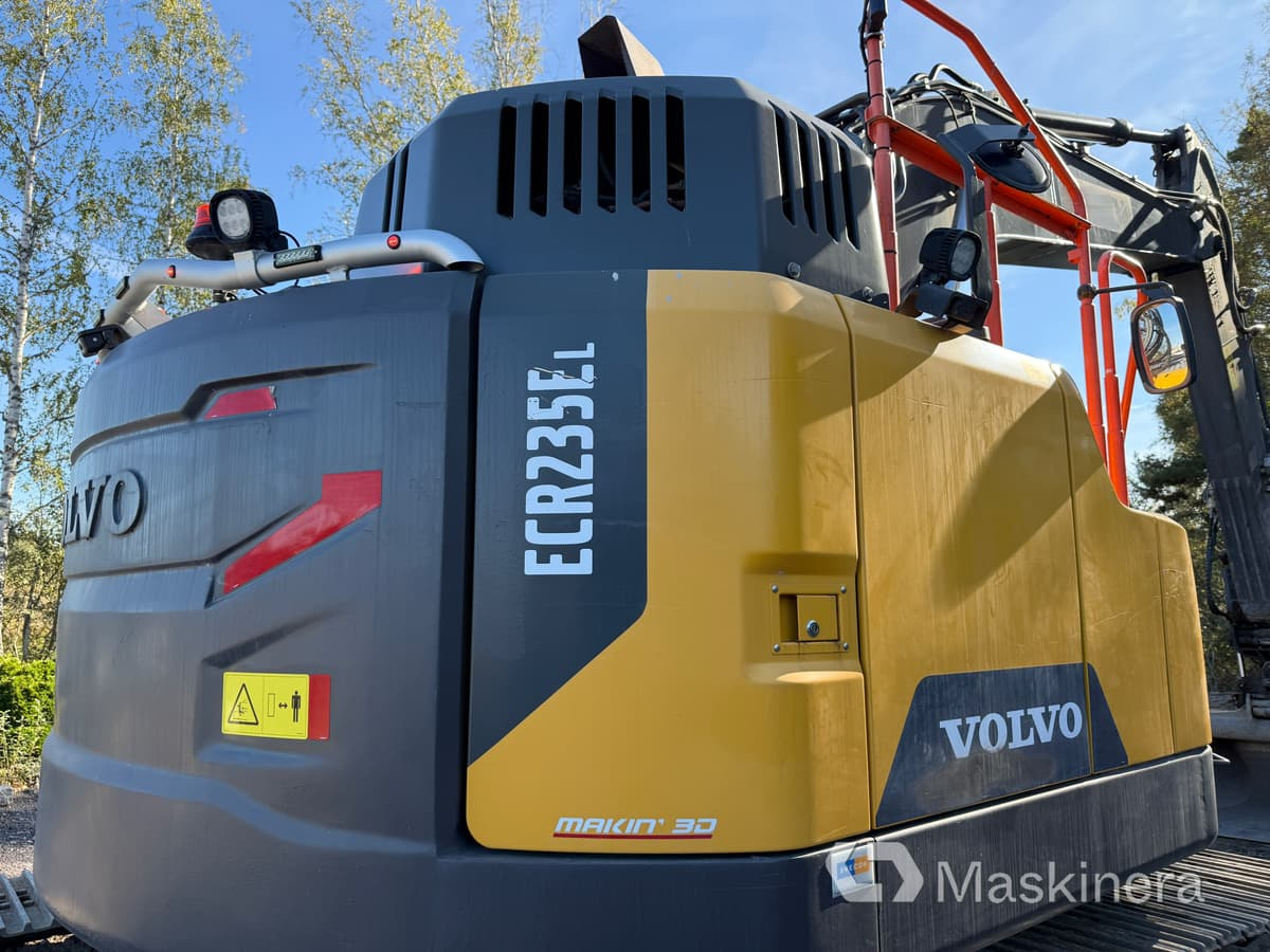 Bager guseničar Grävmaskin Volvo ECR235EL: slika 28