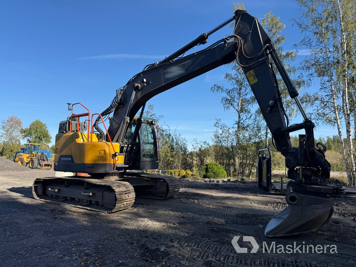 Bager guseničar Grävmaskin Volvo ECR235EL: slika 10