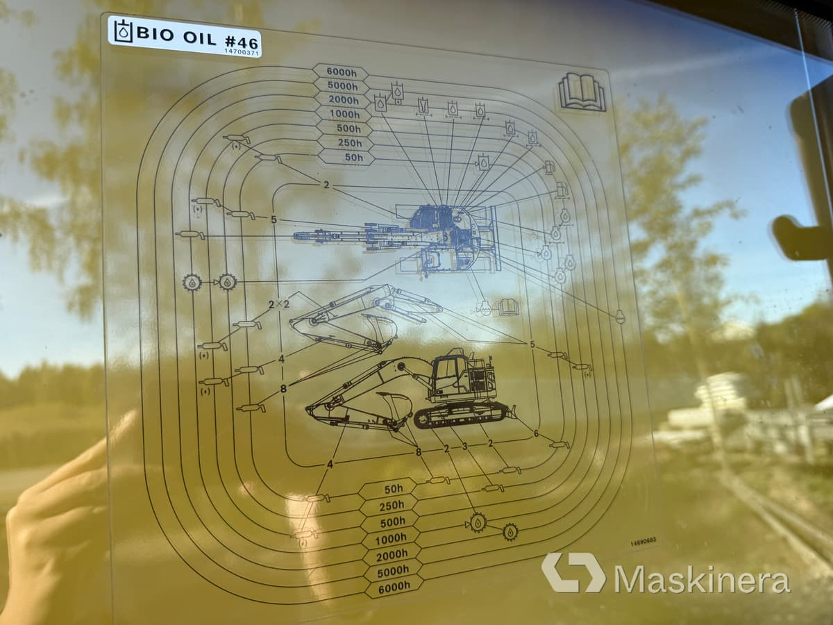 Bager guseničar Grävmaskin Volvo ECR235EL: slika 50