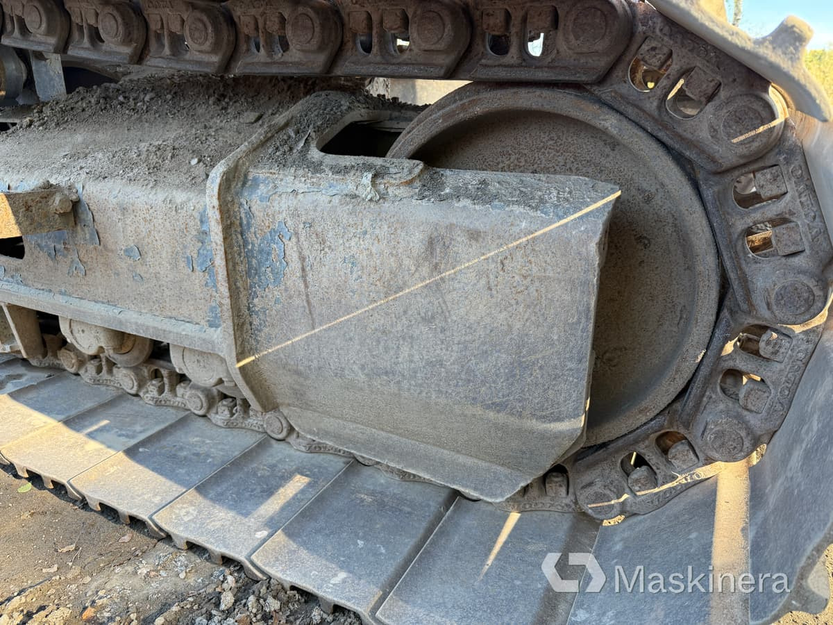Bager guseničar Grävmaskin Volvo ECR235EL: slika 36