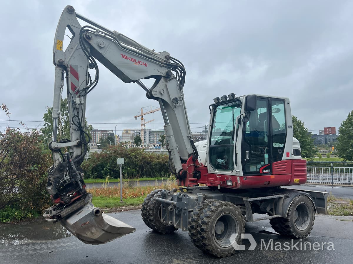 Hjulgrävare Takeuchi TB295W - Bager guseničar: slika 1 Hjulgrävare Takeuchi TB295W - Bager guseničar: slika 1