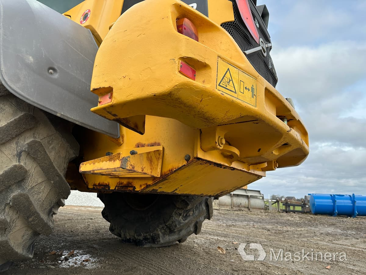 Utovarivač točkaš Hjullastare Volvo L60G [ Copy ]: slika 14