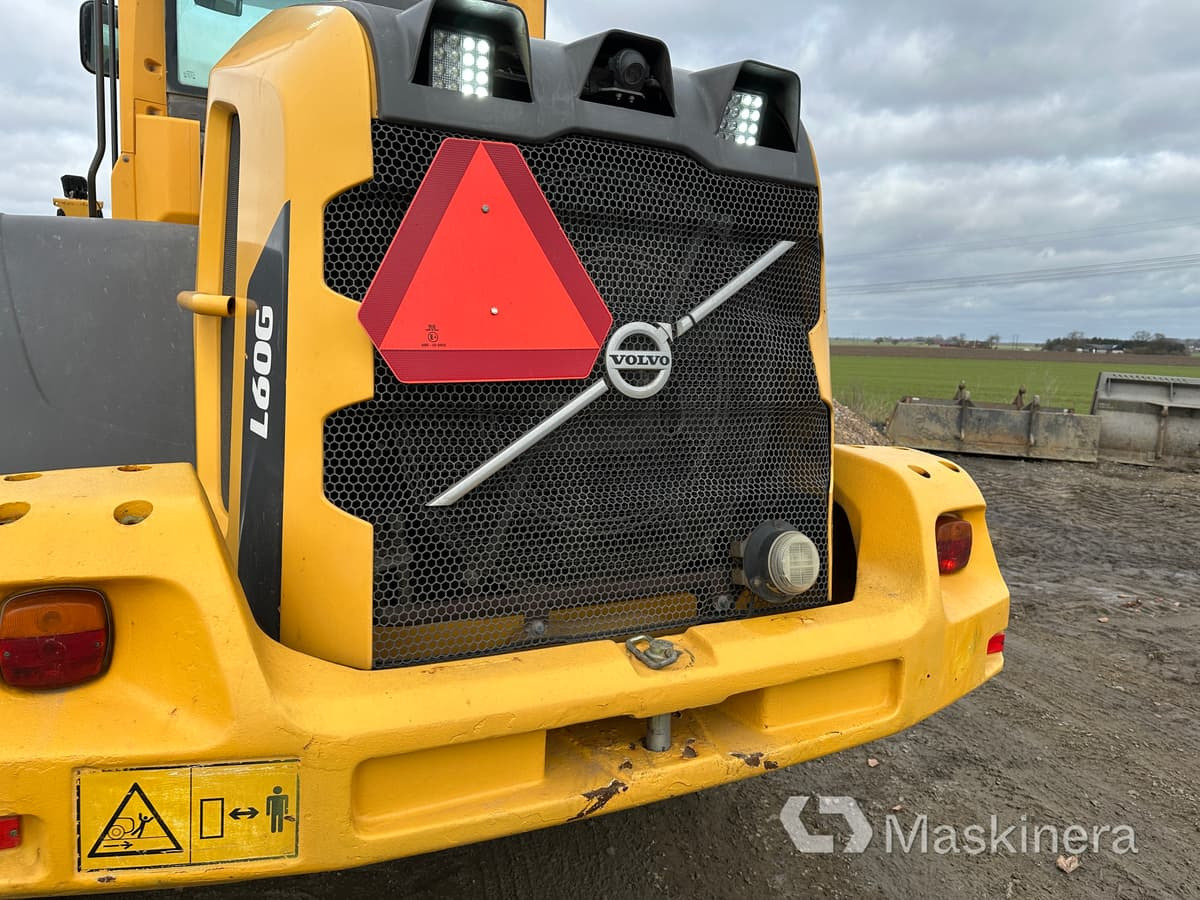 Utovarivač točkaš Hjullastare Volvo L60G [ Copy ]: slika 15