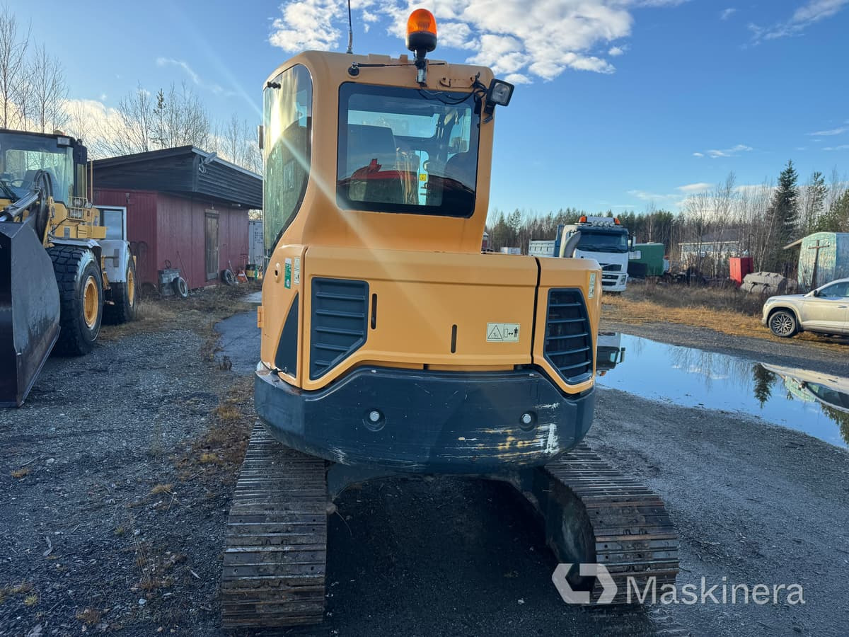 Hyundai Robex 60 CR - 9A Grävmaskin Hyundai Robex 60CR-9A med tillbehör - Bager guseničar: slika 4 Hyundai Robex 60 CR - 9A Grävmaskin Hyundai Robex 60CR-9A med tillbehör - Bager guseničar: slika 4