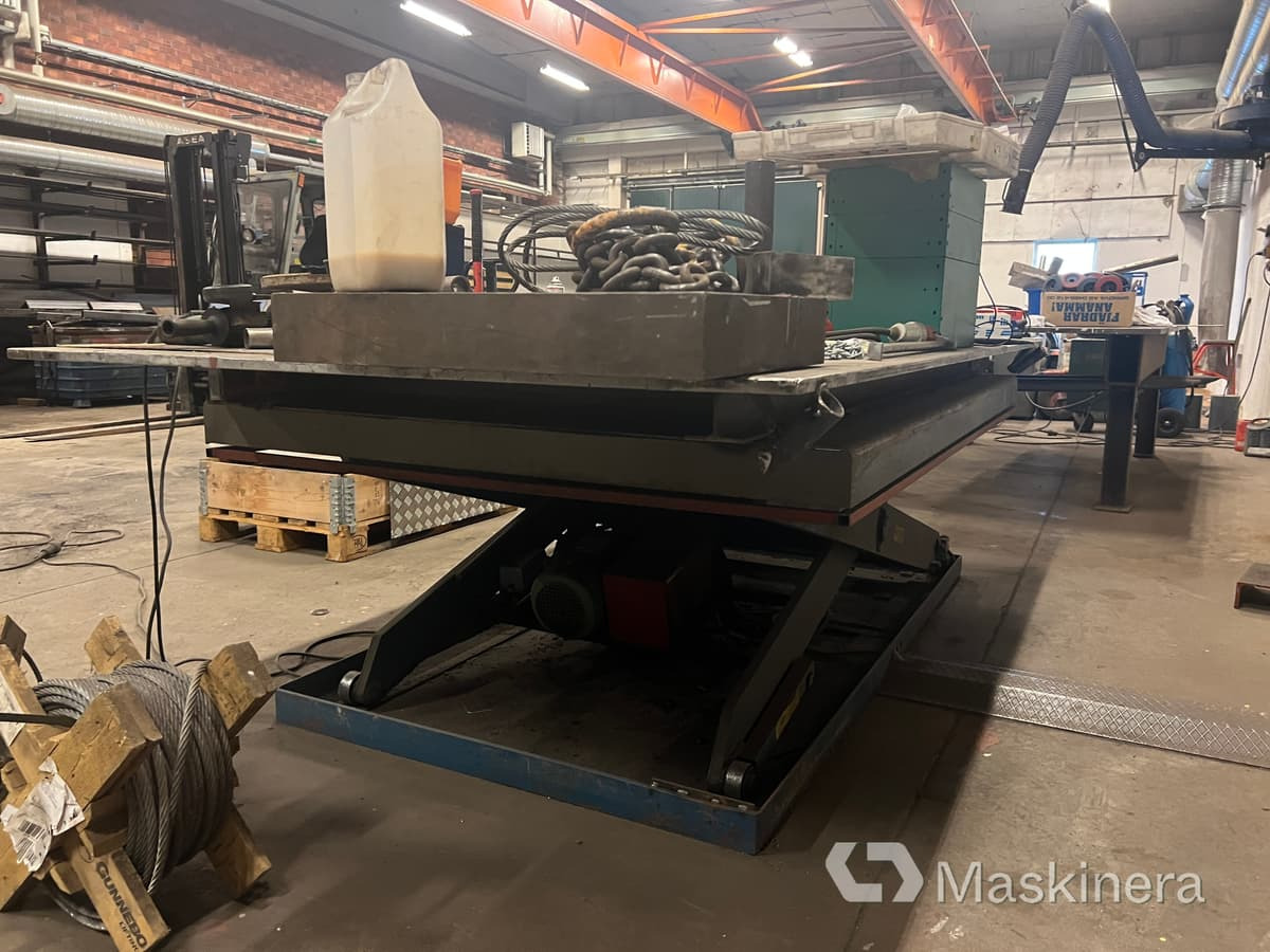 Torbjörn Edmo Lyftbord Saxlift med stålskiva - Industrijska oprema: slika 1 Torbjörn Edmo Lyftbord Saxlift med stålskiva - Industrijska oprema: slika 1