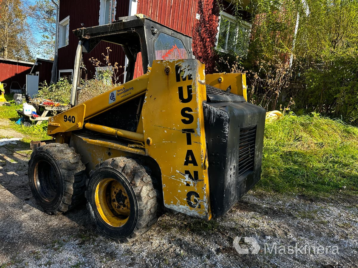 Kompaktlastare Mustang 940 - Mini utovarivač: slika 3 Kompaktlastare Mustang 940 - Mini utovarivač: slika 3
