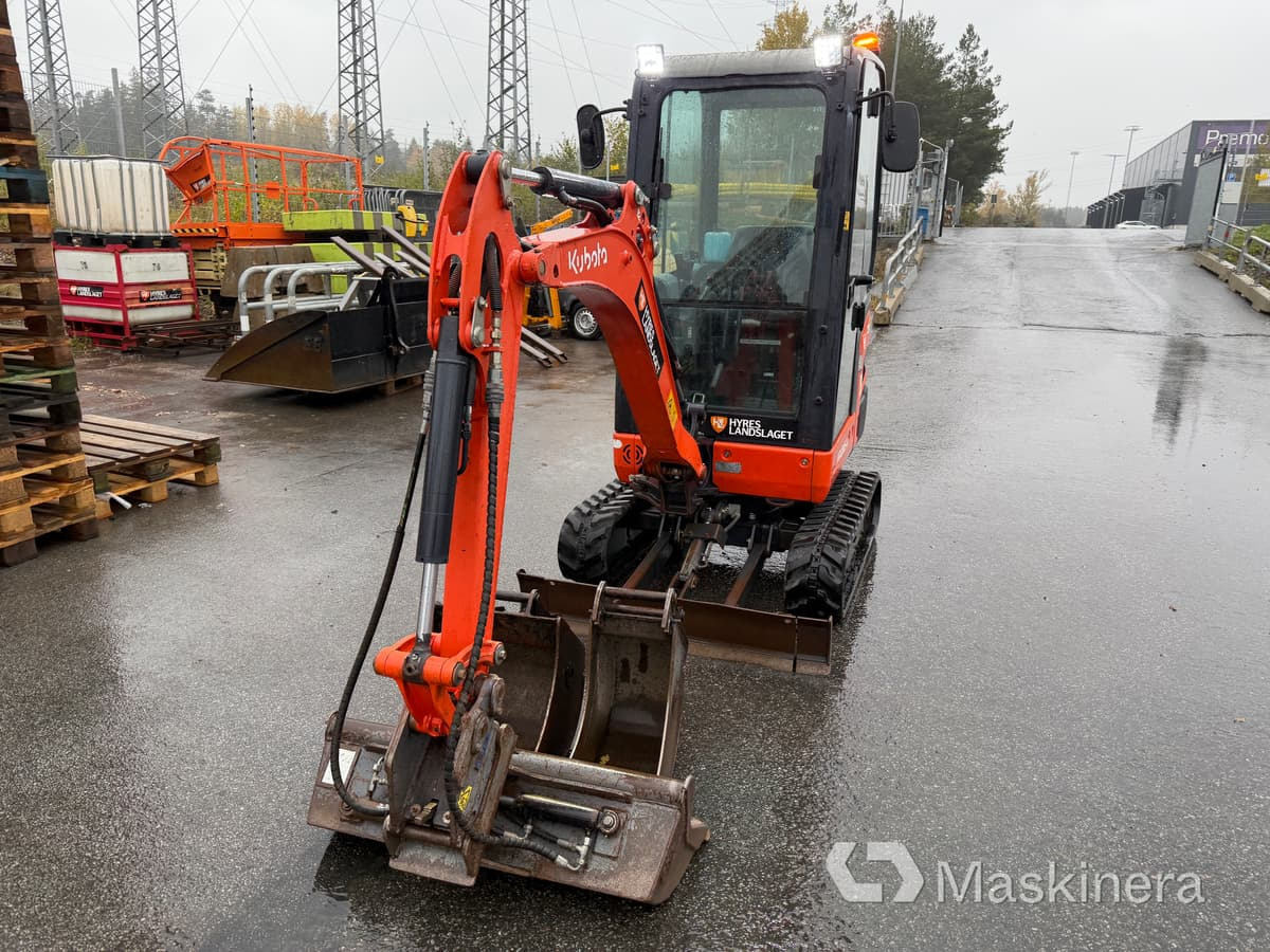 Kubota KX016-4  Grävmaskin Kubota KX016-4 - Bager guseničar: slika 2 Kubota KX016-4  Grävmaskin Kubota KX016-4 - Bager guseničar: slika 2