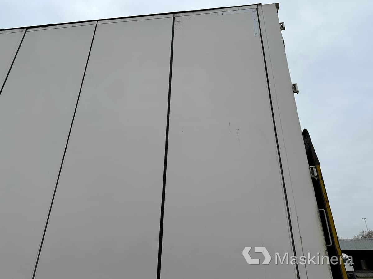 Kamion sa zatvorenim sandukom Lastbil Volvo FH 2018 Euro 6: slika 11