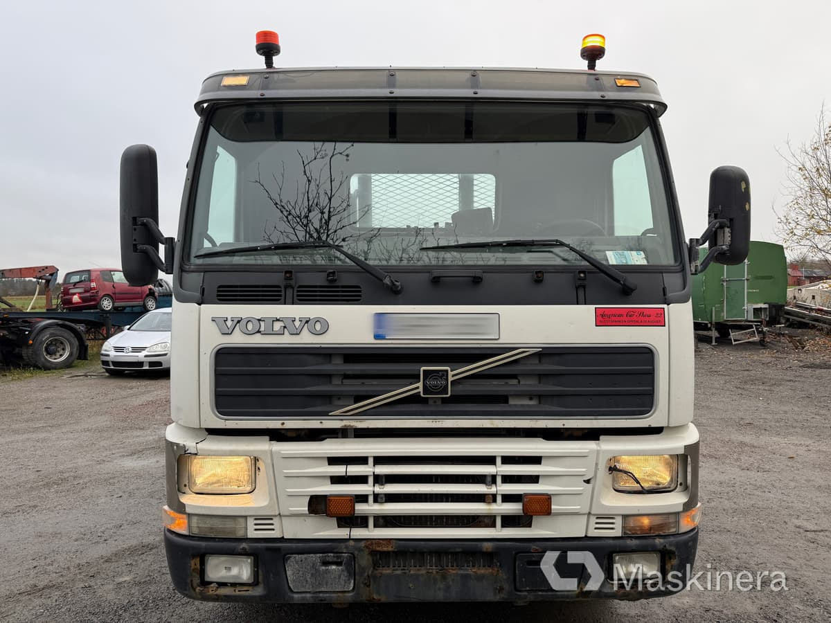 Lastväxlare Volvo FM12 6X2 - Kamion sa hidrauličnom kukom: slika 2 Lastväxlare Volvo FM12 6X2 - Kamion sa hidrauličnom kukom: slika 2