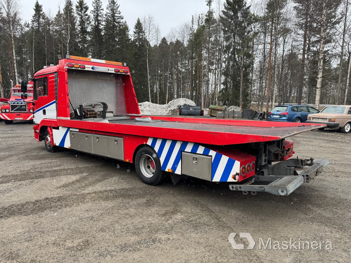 MAN TGL12.240 4X2 BL Bärgningsbil MAN TGL 12.240 4X2 BL - Šlep vozilo: slika 3 MAN TGL12.240 4X2 BL Bärgningsbil MAN TGL 12.240 4X2 BL - Šlep vozilo: slika 3