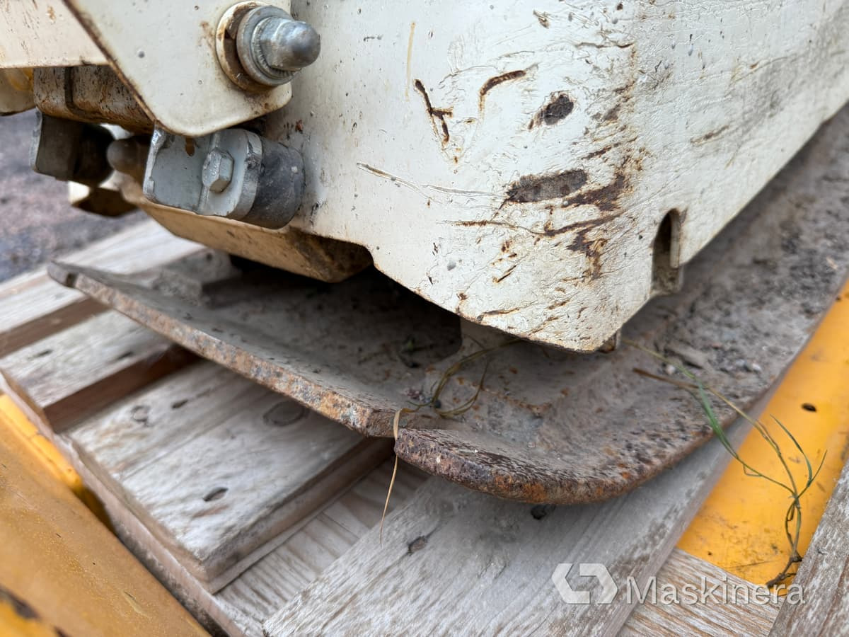 Lizing  Markvibrator Swepac FB 145 Markvibrator Swepac FB 145: slika 20