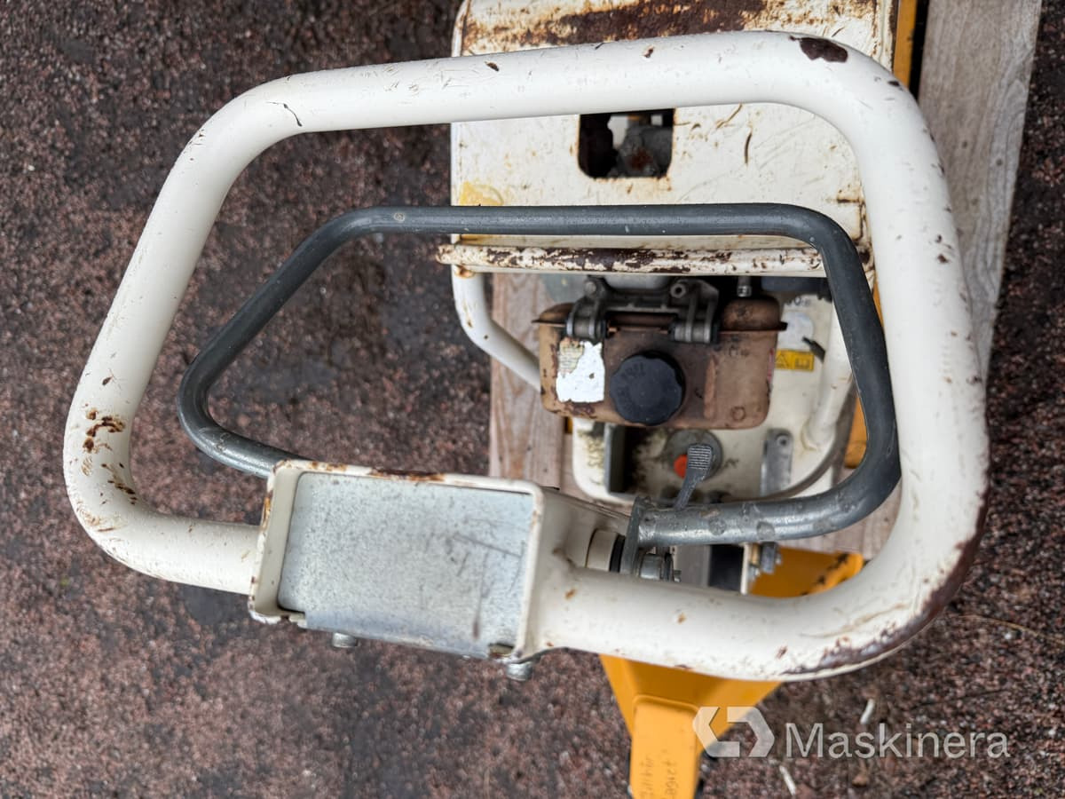 Lizing  Markvibrator Swepac FB 145 Markvibrator Swepac FB 145: slika 6