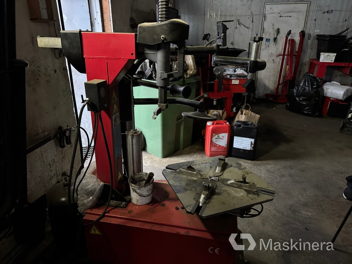 Pela & Megaspin 400 Däckmaskin Pela U-236A & Megaspin 400 - Гаражна опрема: slika 3 Pela & Megaspin 400 Däckmaskin Pela U-236A & Megaspin 400 - Гаражна опрема: slika 3