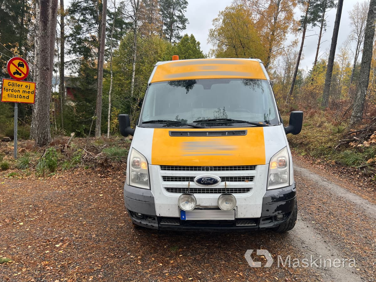 Skåpbil Ford Transit - Furgon: slika 2 Skåpbil Ford Transit - Furgon: slika 2