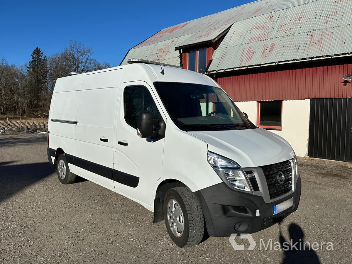 Skåpbil Nissan NV400 Euro 6 - Furgon: slika 1 Skåpbil Nissan NV400 Euro 6 - Furgon: slika 1