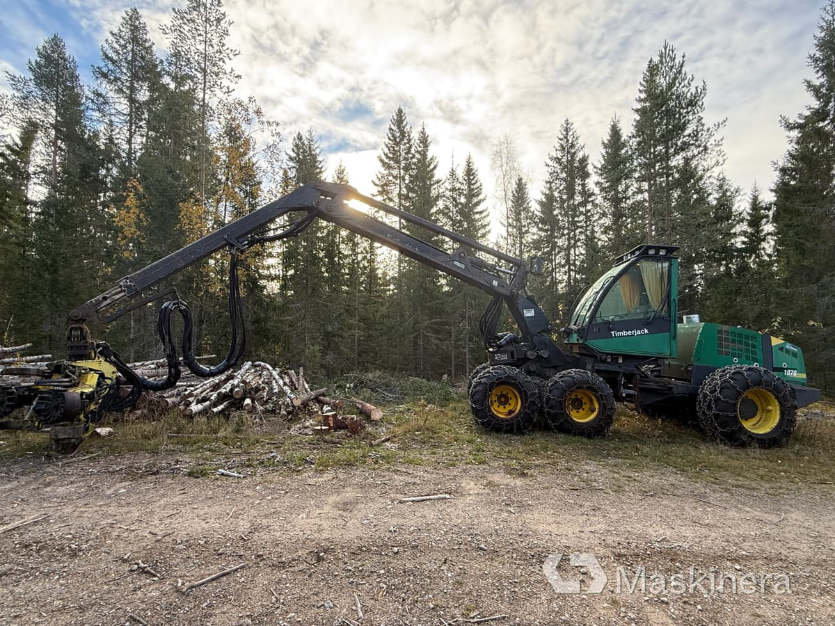 Skördare Timberjack 1070 - Kombajn za šumarstvo: slika 2 Skördare Timberjack 1070 - Kombajn za šumarstvo: slika 2