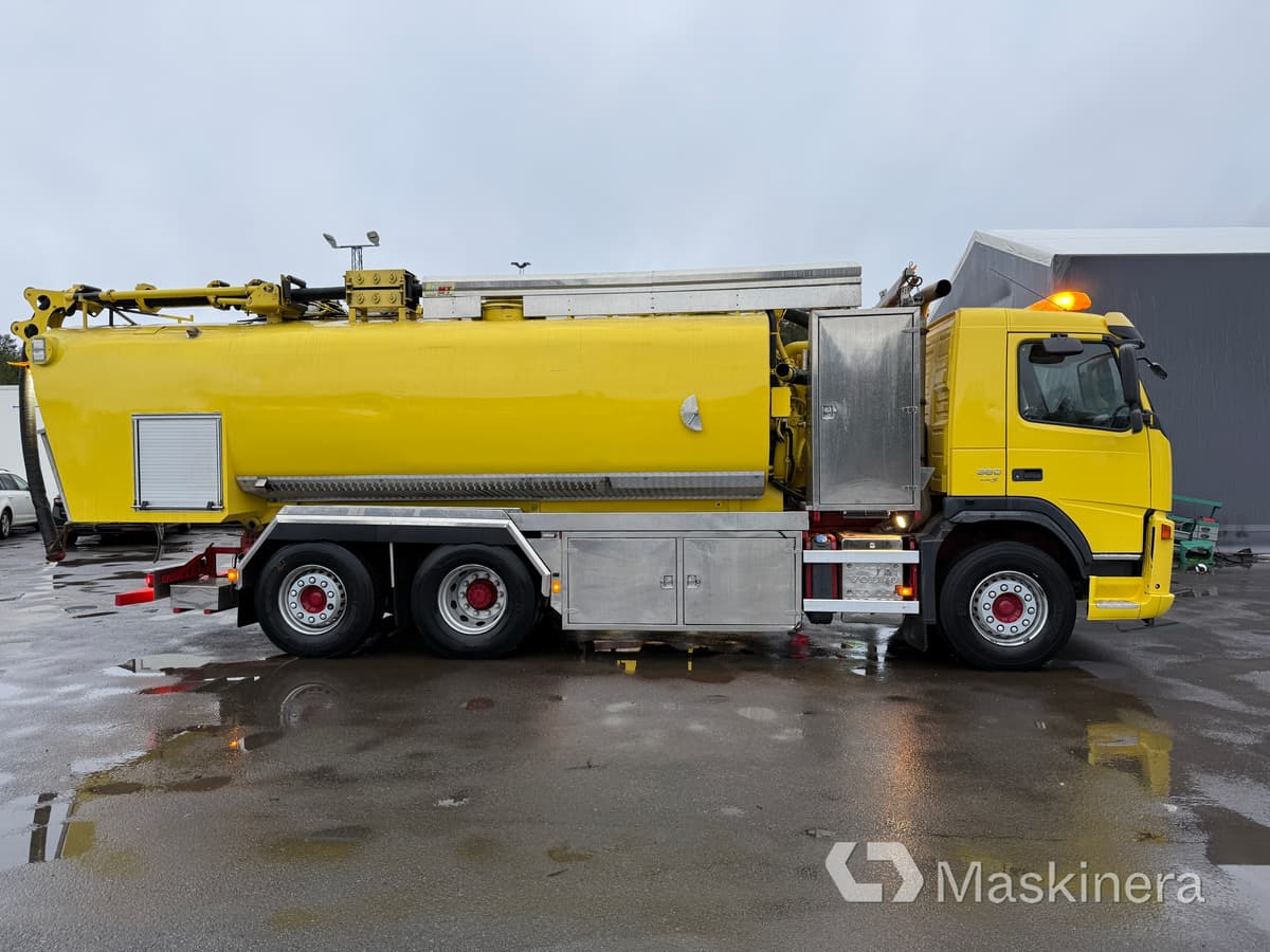 Slamsug / Spolbil med kran Volvo FM 380 6X2 - Vakuumska cisterna: slika 4 Slamsug / Spolbil med kran Volvo FM 380 6X2 - Vakuumska cisterna: slika 4