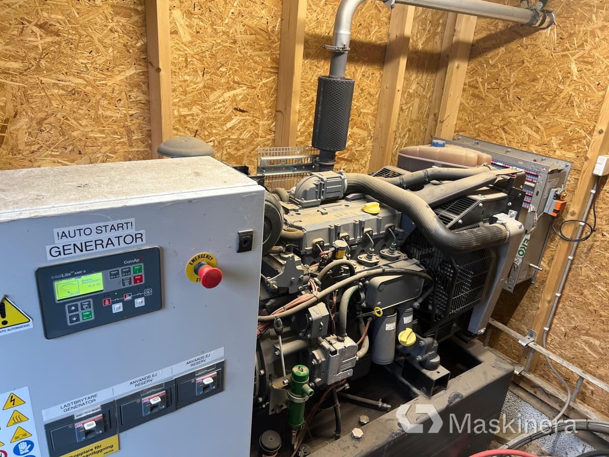 Stationärt reservkraftverk GP84 75 kVA - Set generatora: slika 1 Stationärt reservkraftverk GP84 75 kVA - Set generatora: slika 1