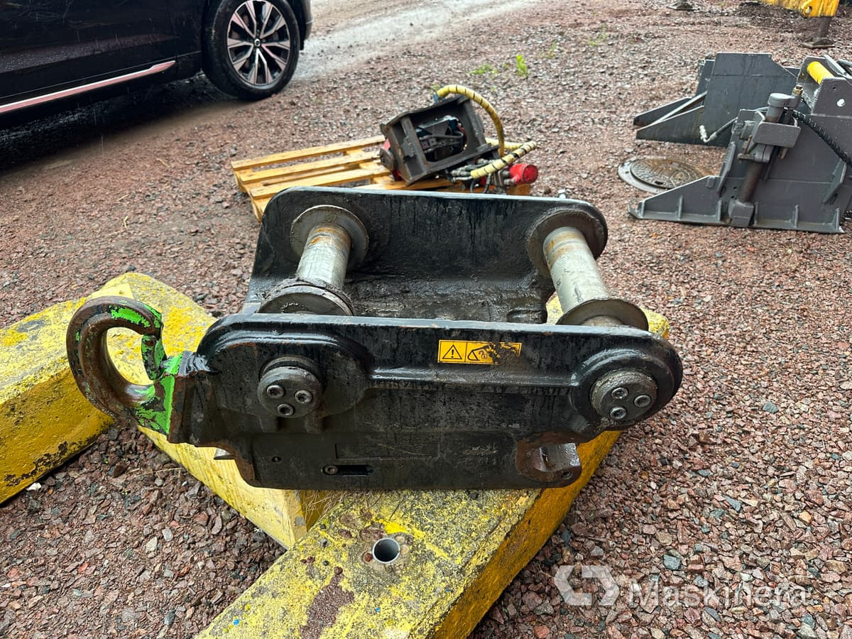 Steelwrist QCS70 FPL Steelwrist Snabbfäste S70 FPL - Brza spojnica: slika 2 Steelwrist QCS70 FPL Steelwrist Snabbfäste S70 FPL - Brza spojnica: slika 2