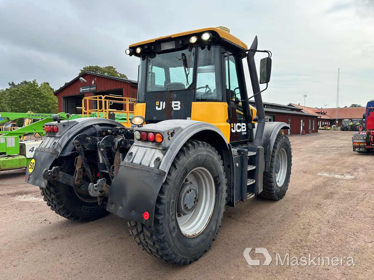 Traktor JCB Fastrac 3230 XTRA - Traktor: slika 5 Traktor JCB Fastrac 3230 XTRA - Traktor: slika 5